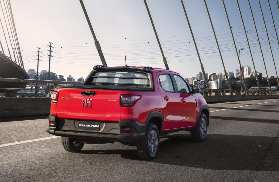  Fiat Strada Freedom Cabine Dupla (281) 2020 года  (фото 14 из 30)